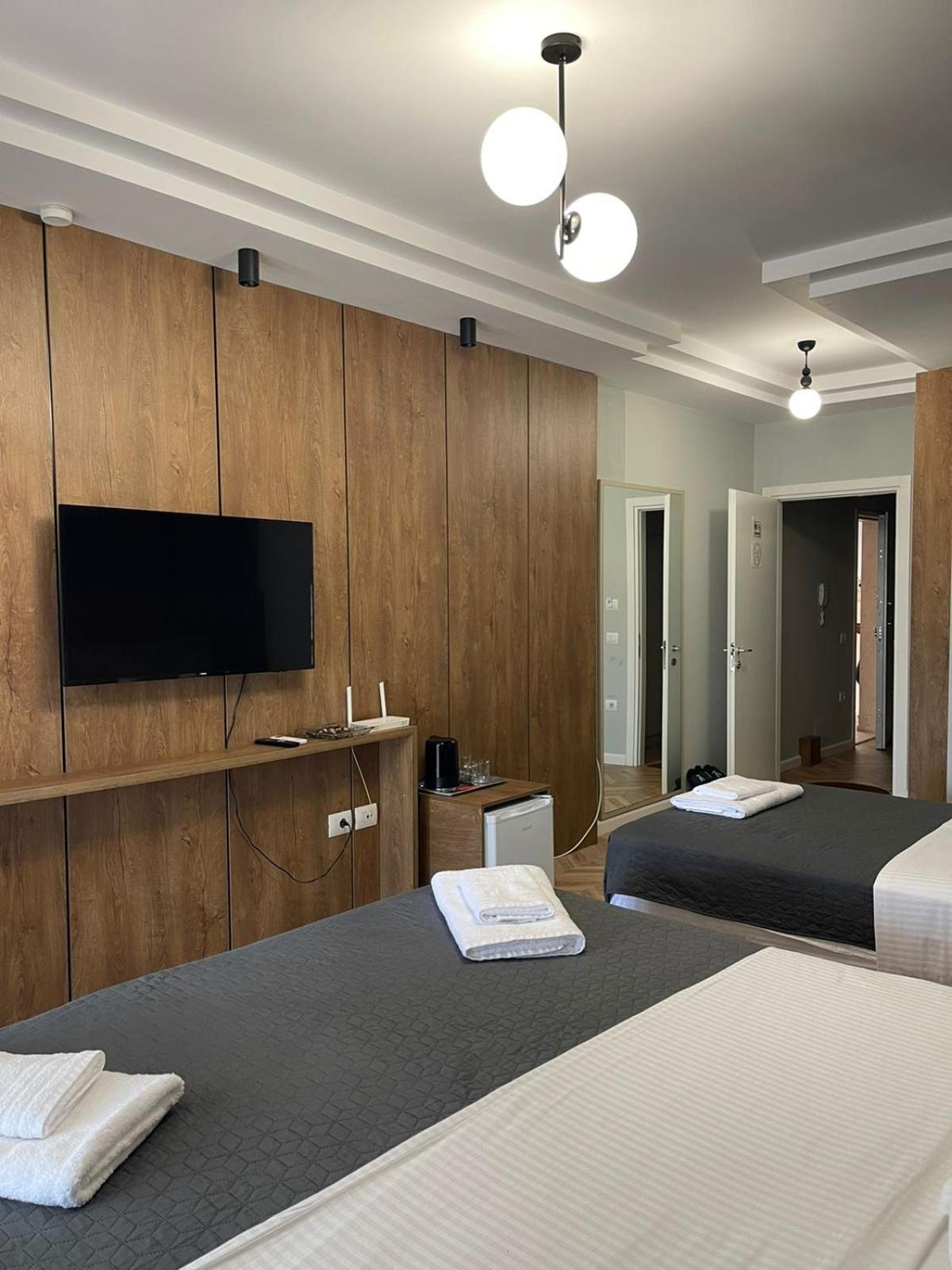 Your Apart Hotel تيرانا المظهر الخارجي الصورة